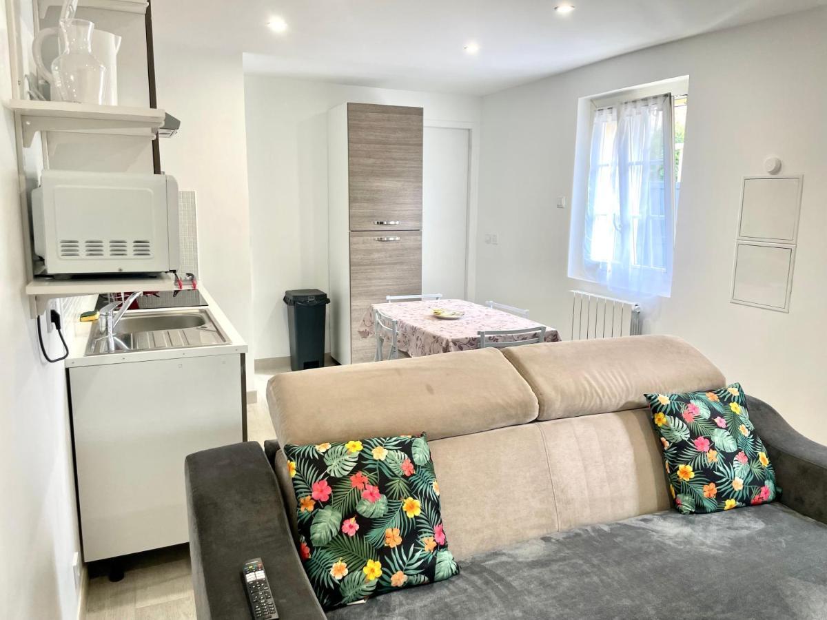 La Serenade Numero 5 Montreuil  Eksteriør bilde